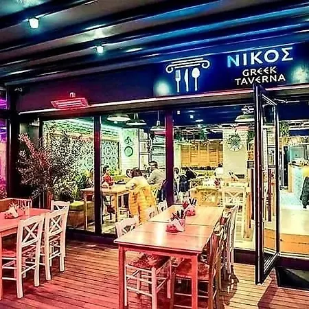 Alezzi Azure Năvodari