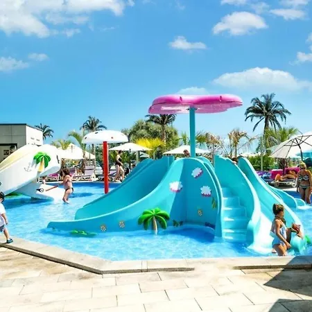 Alezzi Azure Apartman