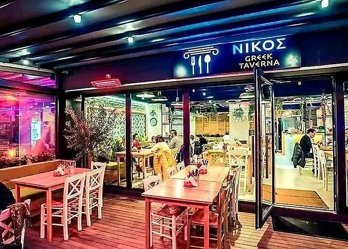 Alezzi Azure Năvodari