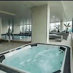 Alezzi Azure Apartman *